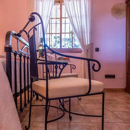 Casa Mavi 1 & 2 Bed and Breakfast Torrox